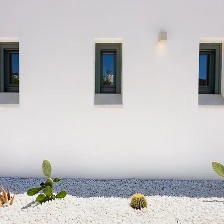 Complex White And Rocks Villa