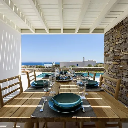 Complex White And Rocks Villa Aspro Chorio