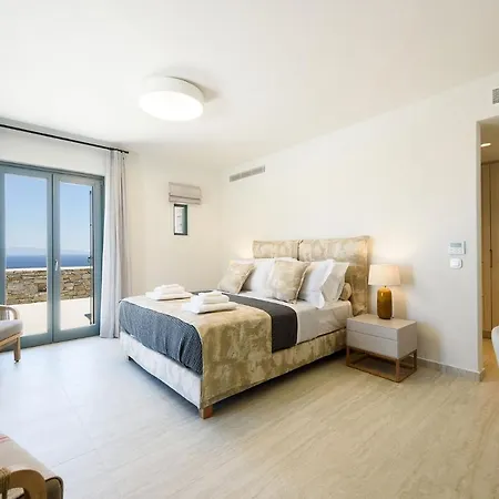 Complex White And Rocks *