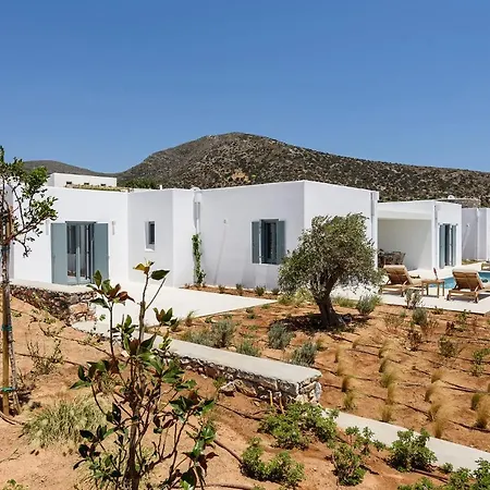 Villa Complex White And Rocks Aspro Chorio