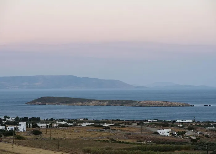 Vila Complex White And Rocks