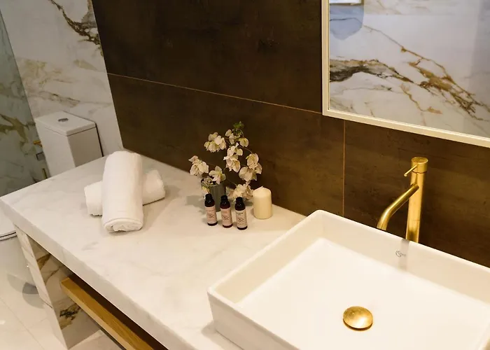 Villa Complex White And Rocks *