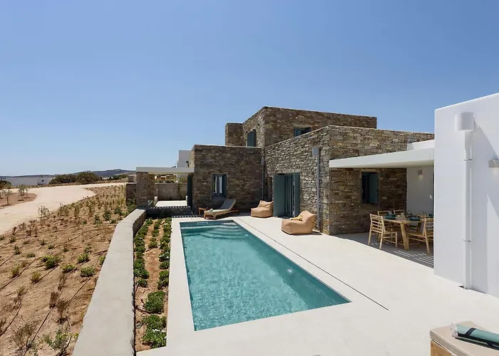 Complex White And Rocks Villa *