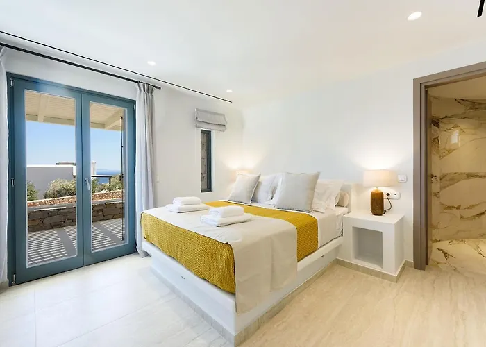 Complex White And Rocks Villa *