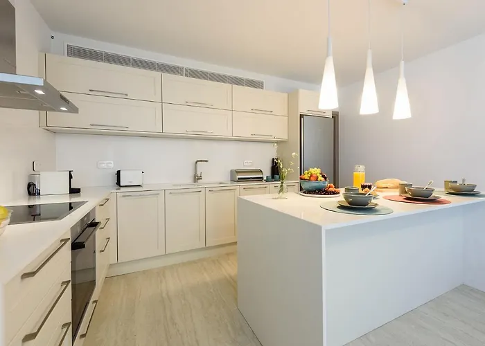 Complex White And Rocks